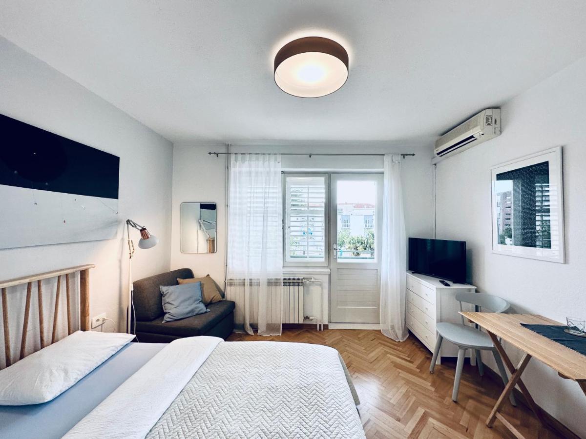 Casa Galleria Rica Makarska Esterno foto
